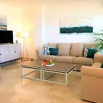 Penthouse Bermuda Beach 2