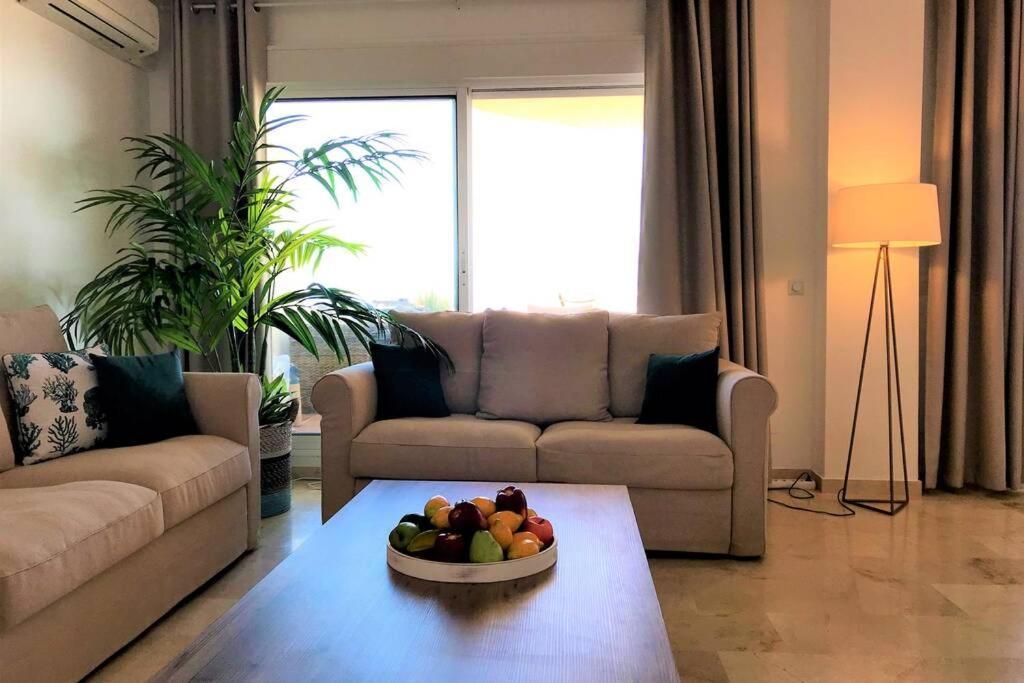 Penthouse Bermuda 2 *