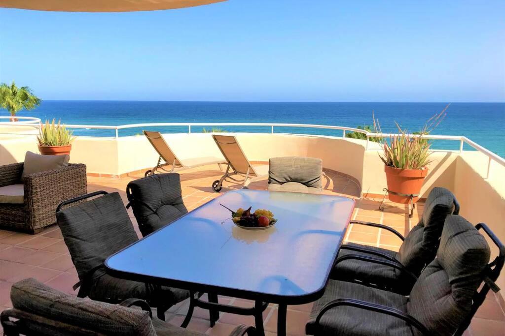 Penthouse Bermuda 2